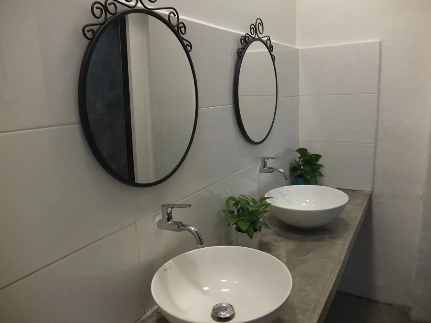 Suite 18 Boutique Hotel - Hostel