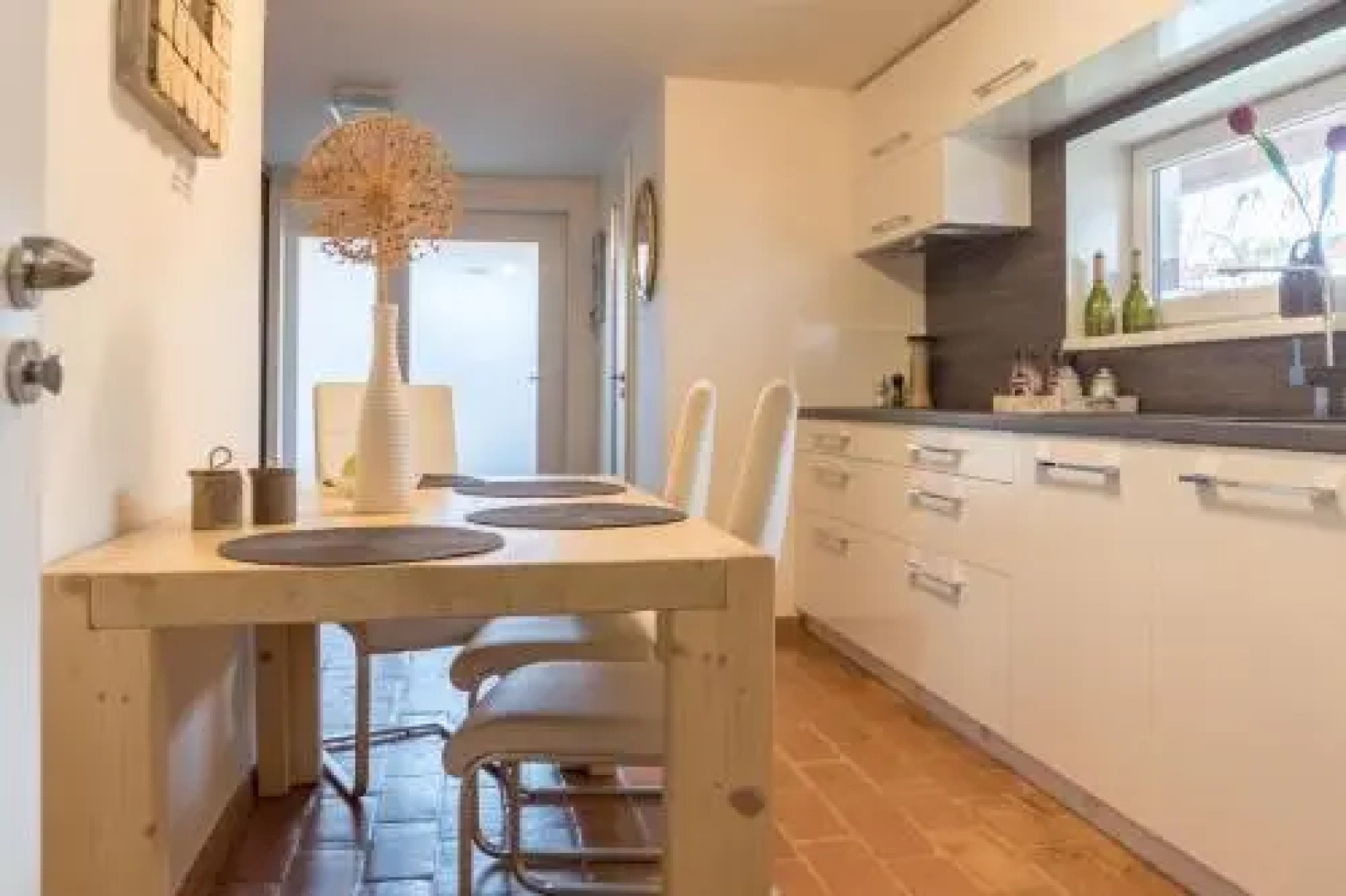 Villa Sirius in center of CB.