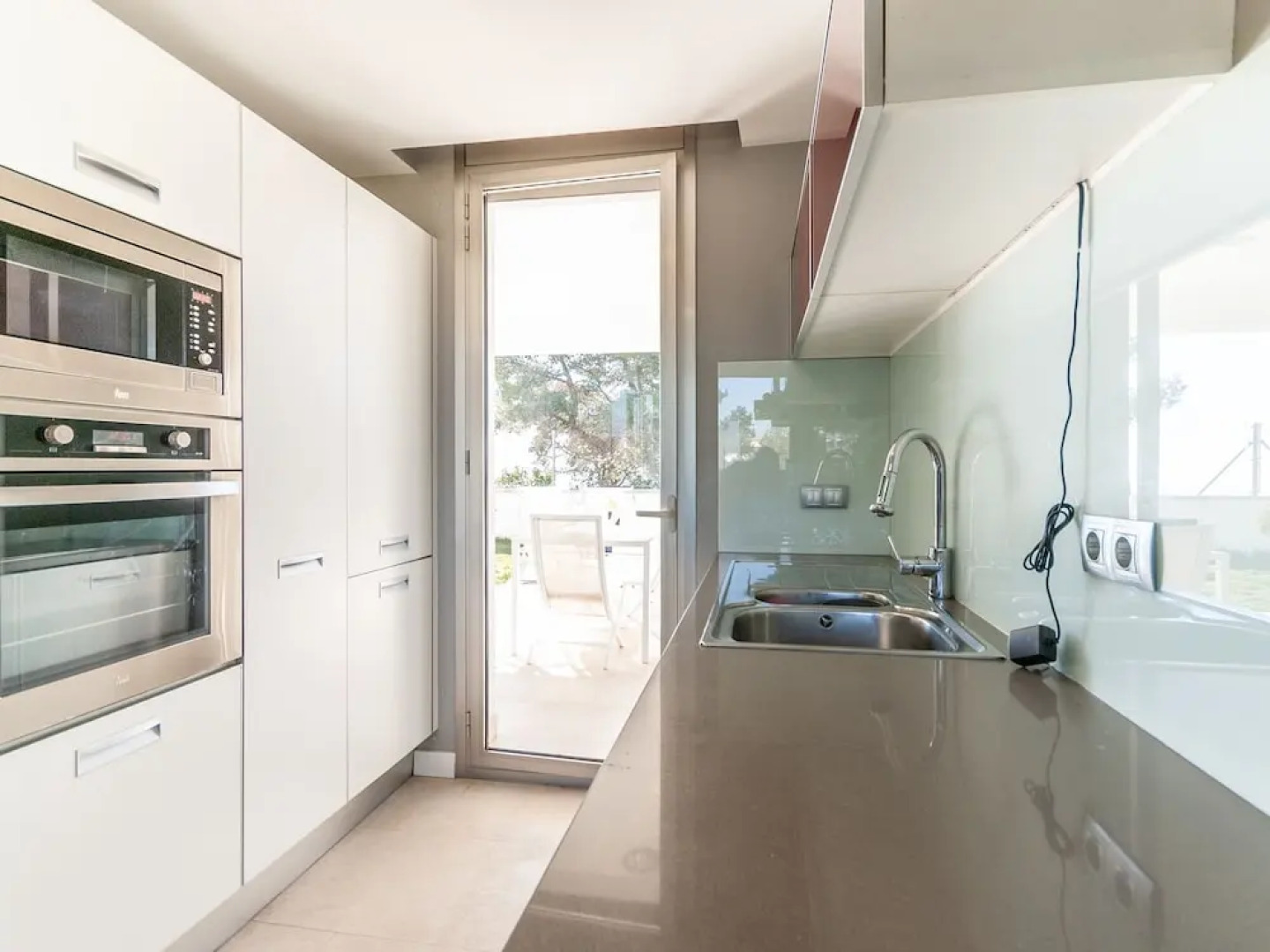 Delightful Villa in Canyelles wth Swimming Pool