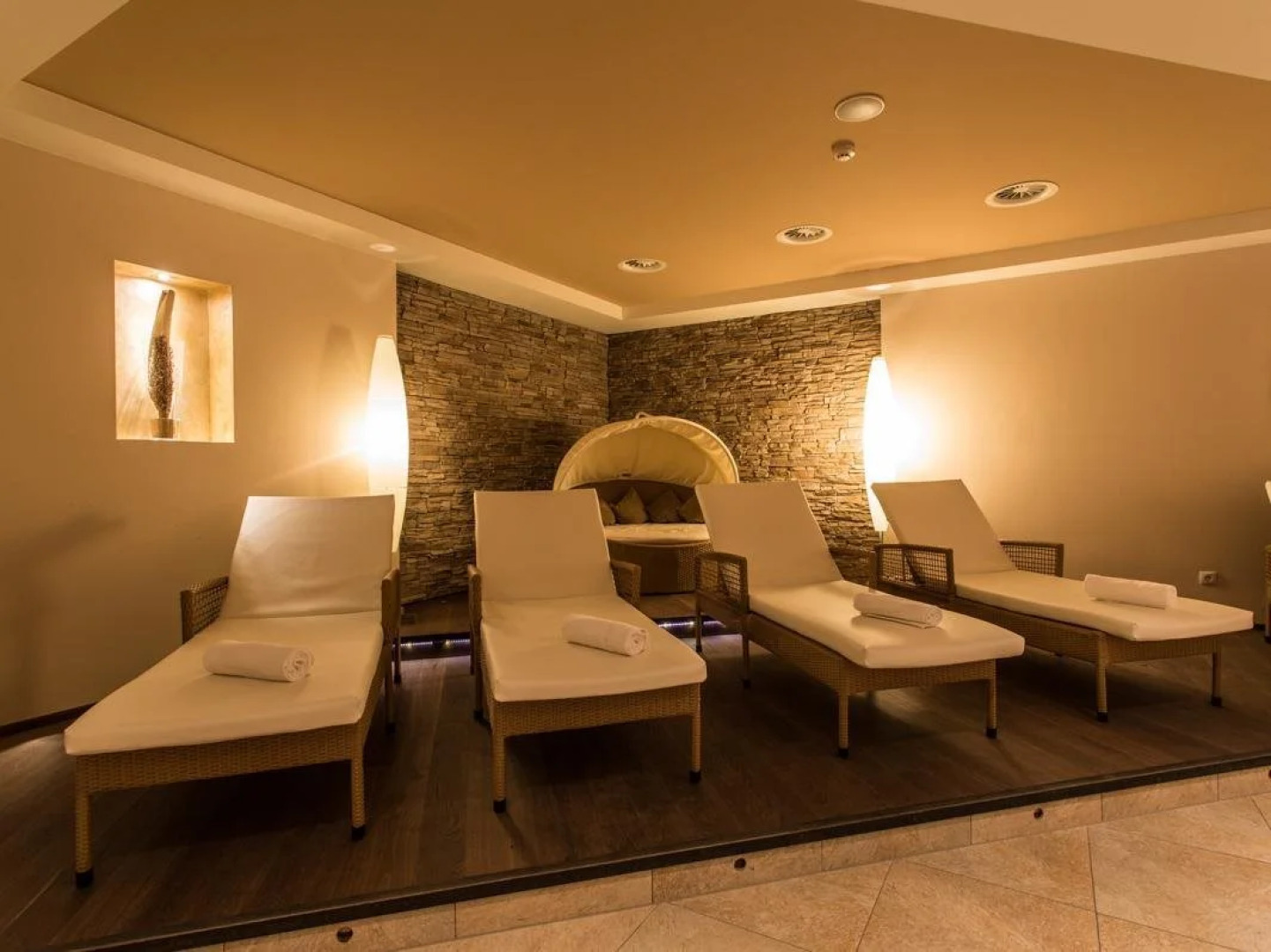 Hotel Mittagskogel Pitztal