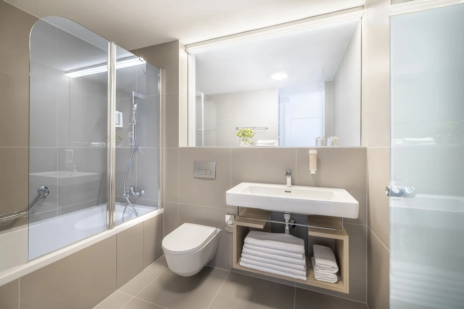 Valamar Tirena Hotel