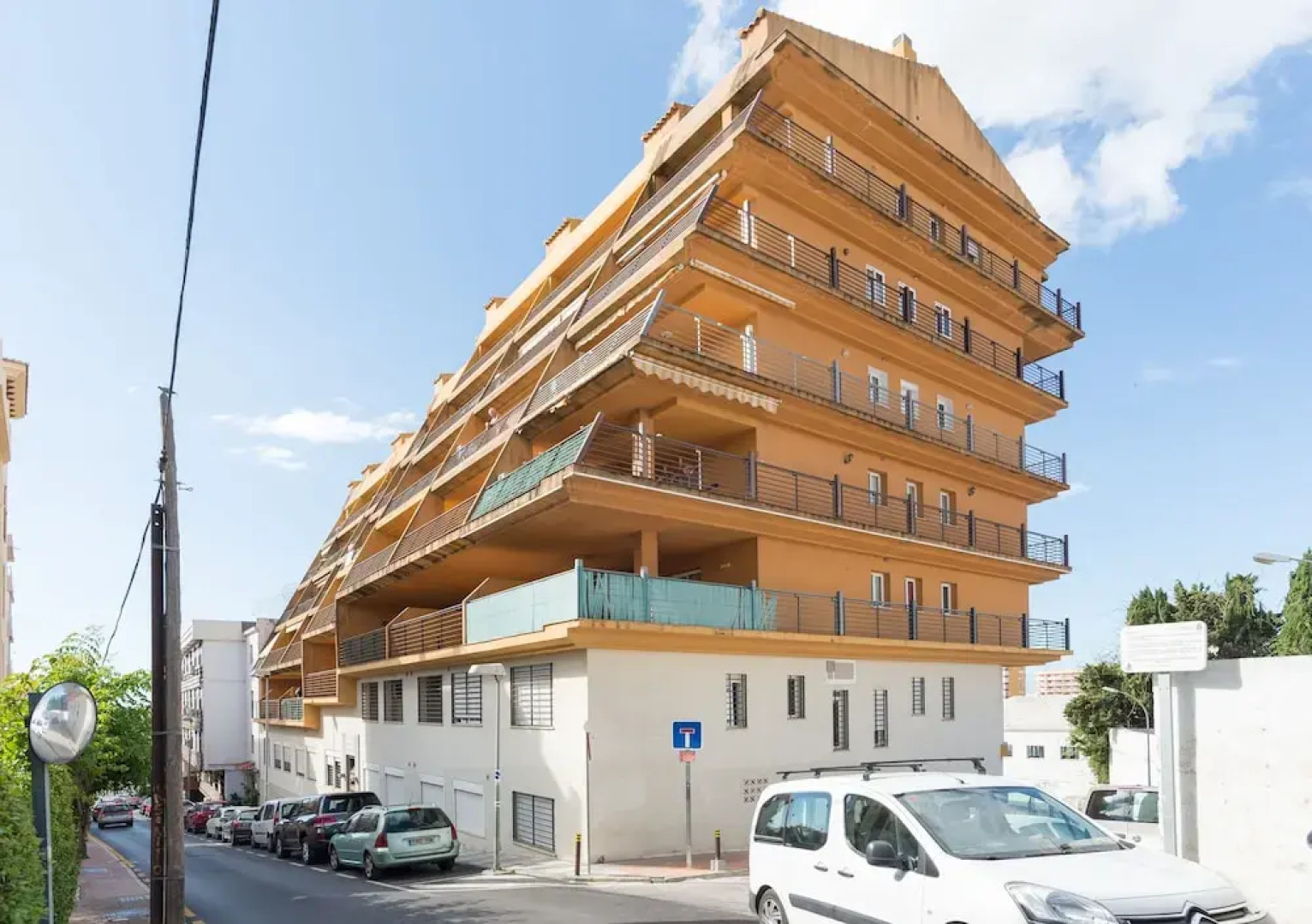 Malagasuite Beach And Sun