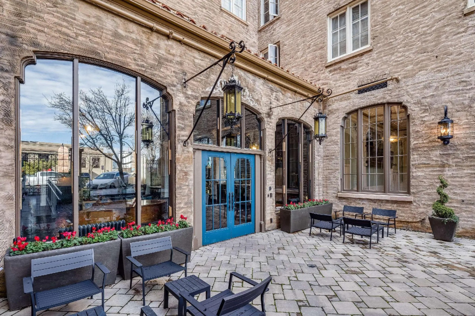 Hotel Petaluma, Tapestry Collection by Hilton