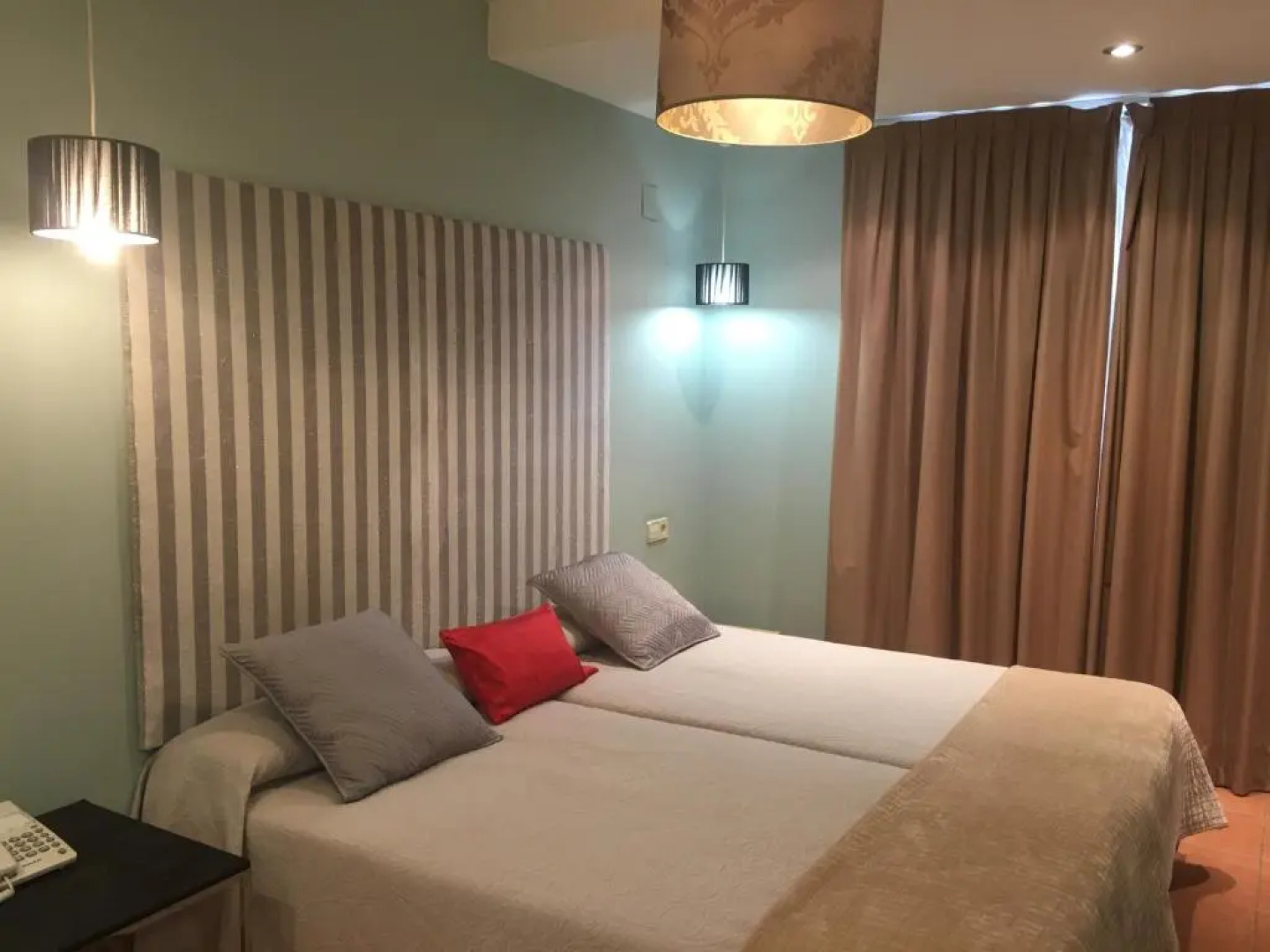 Hotel Patilla Ciudad de Requena