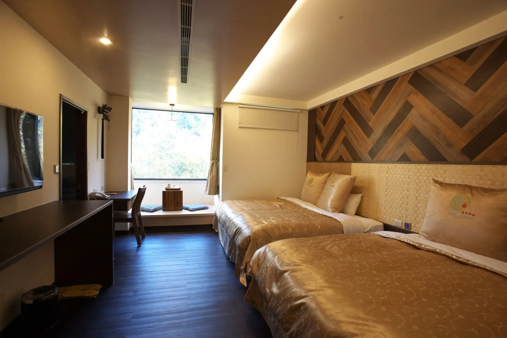 Tangyue Resort