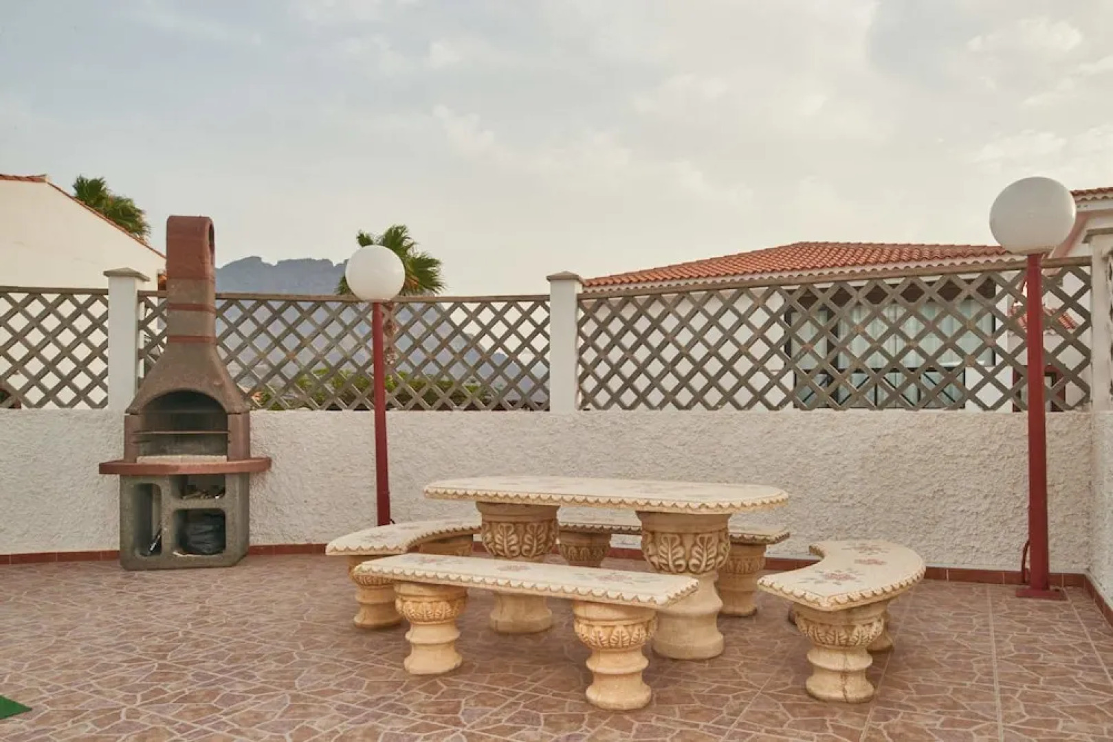 Lightbooking - Tradition and mountain