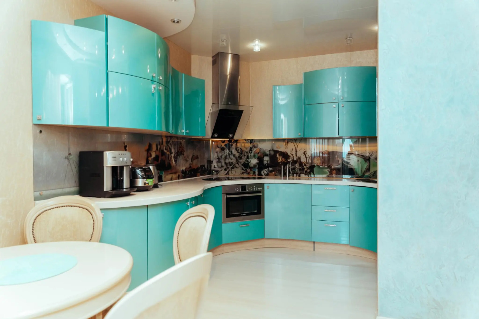 Leto Apart (Лето Апарт) на улице Мильчакова