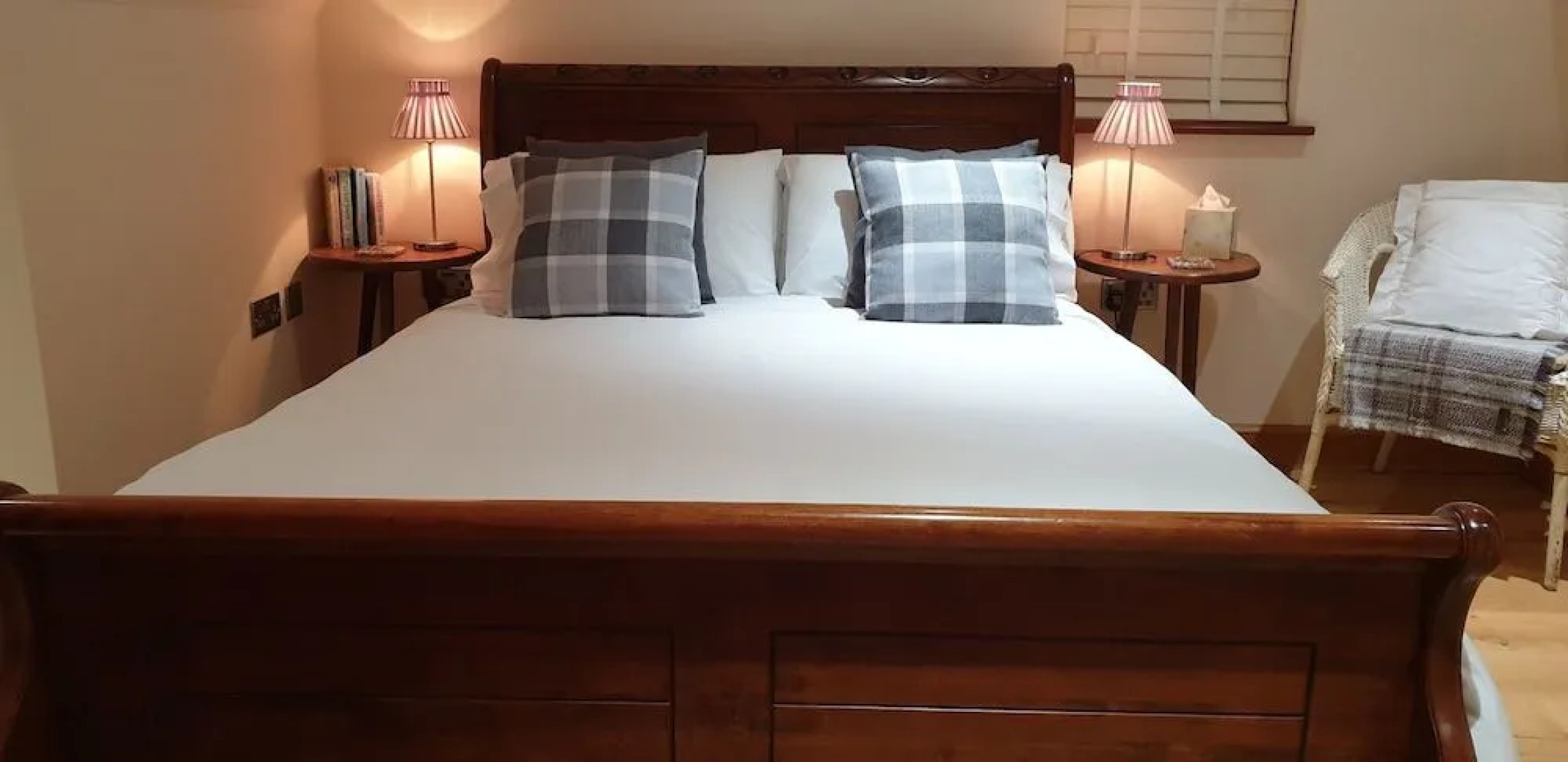 Markstone Farm - Adults Only