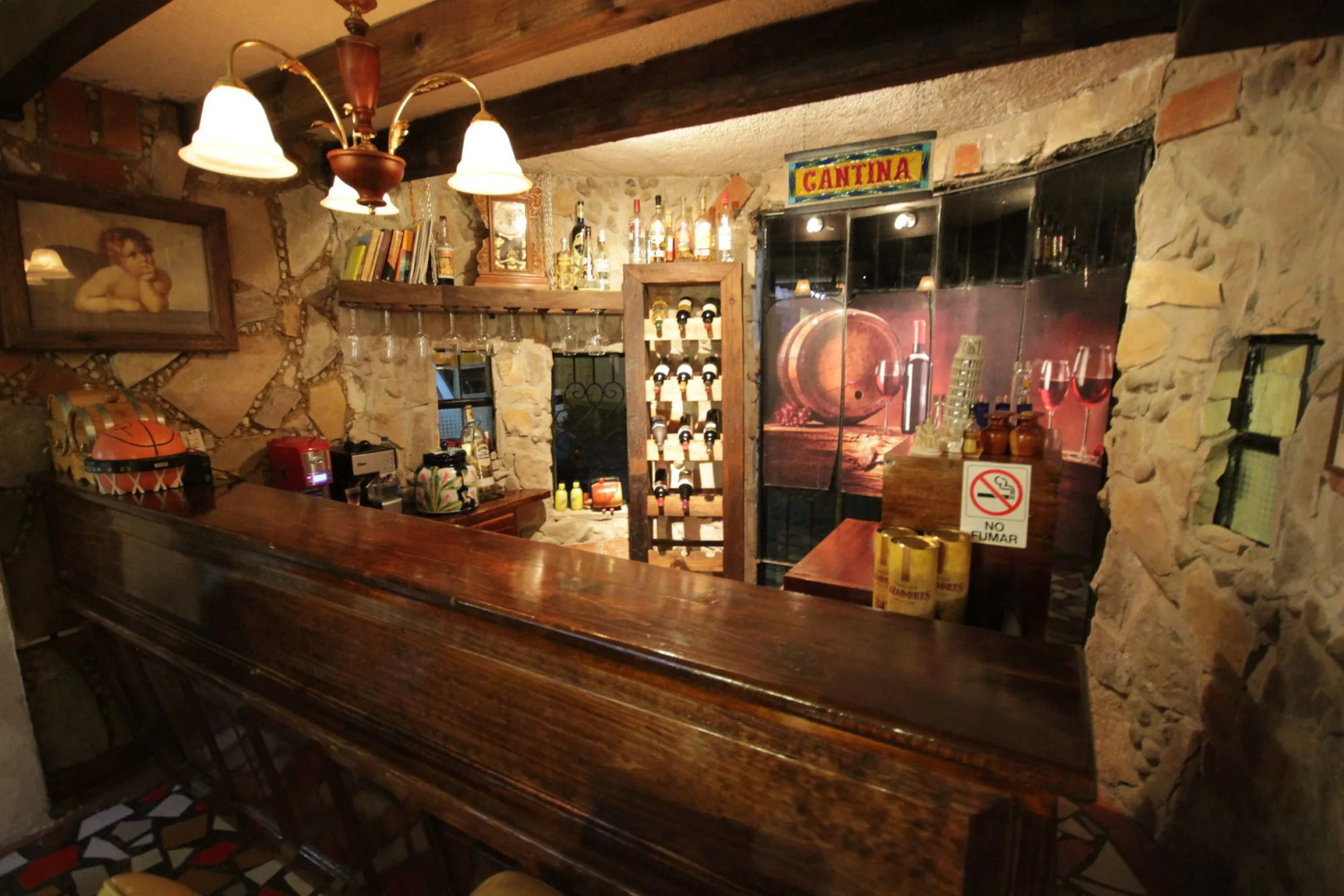 Hotel & Cava La Parroquia