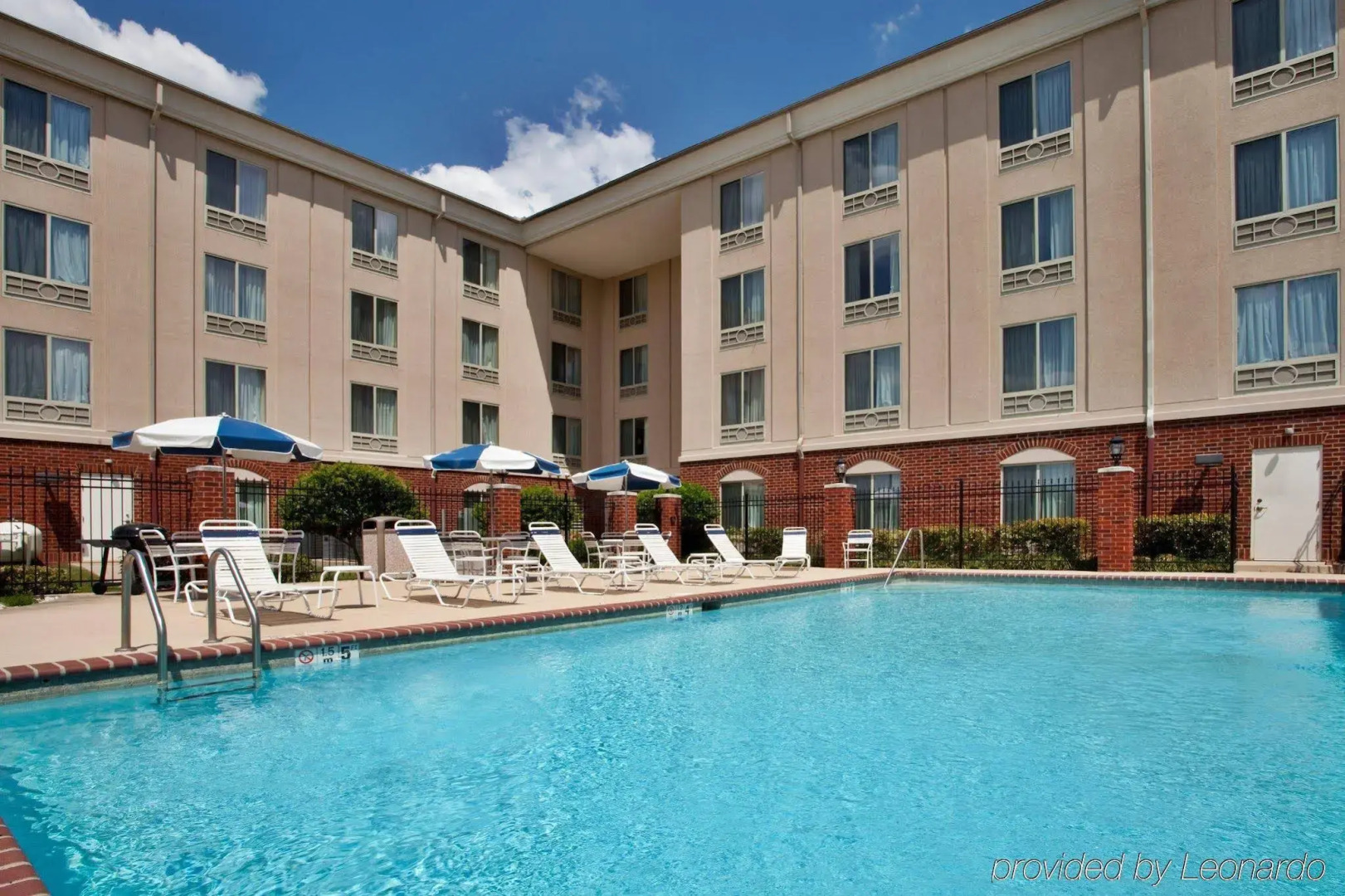 Holiday Inn Express & Suites W. Monroe by IHG