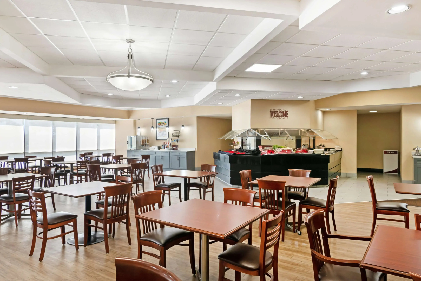 Best Western Plus Kansas City Sports Complex Hotel