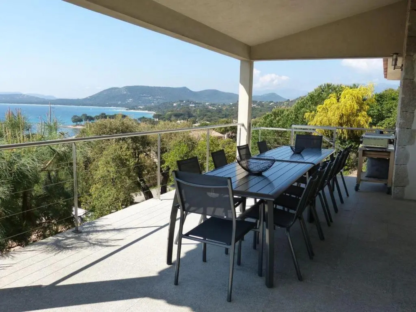 Magnifique villa vue mer et piscine chauffée à 250m de la mer