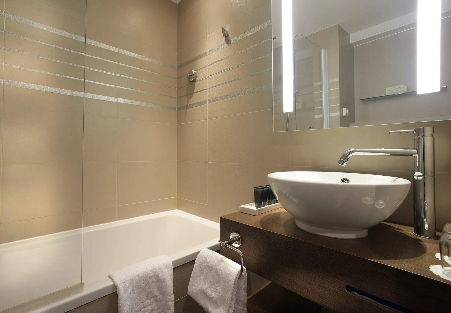 AC Hotel by Marriott Ambassadeur Antibes - Juan Les Pins