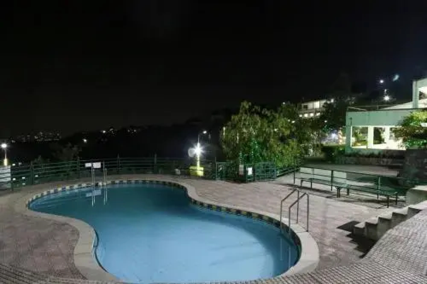 Pratikruti The Lakeview Resort