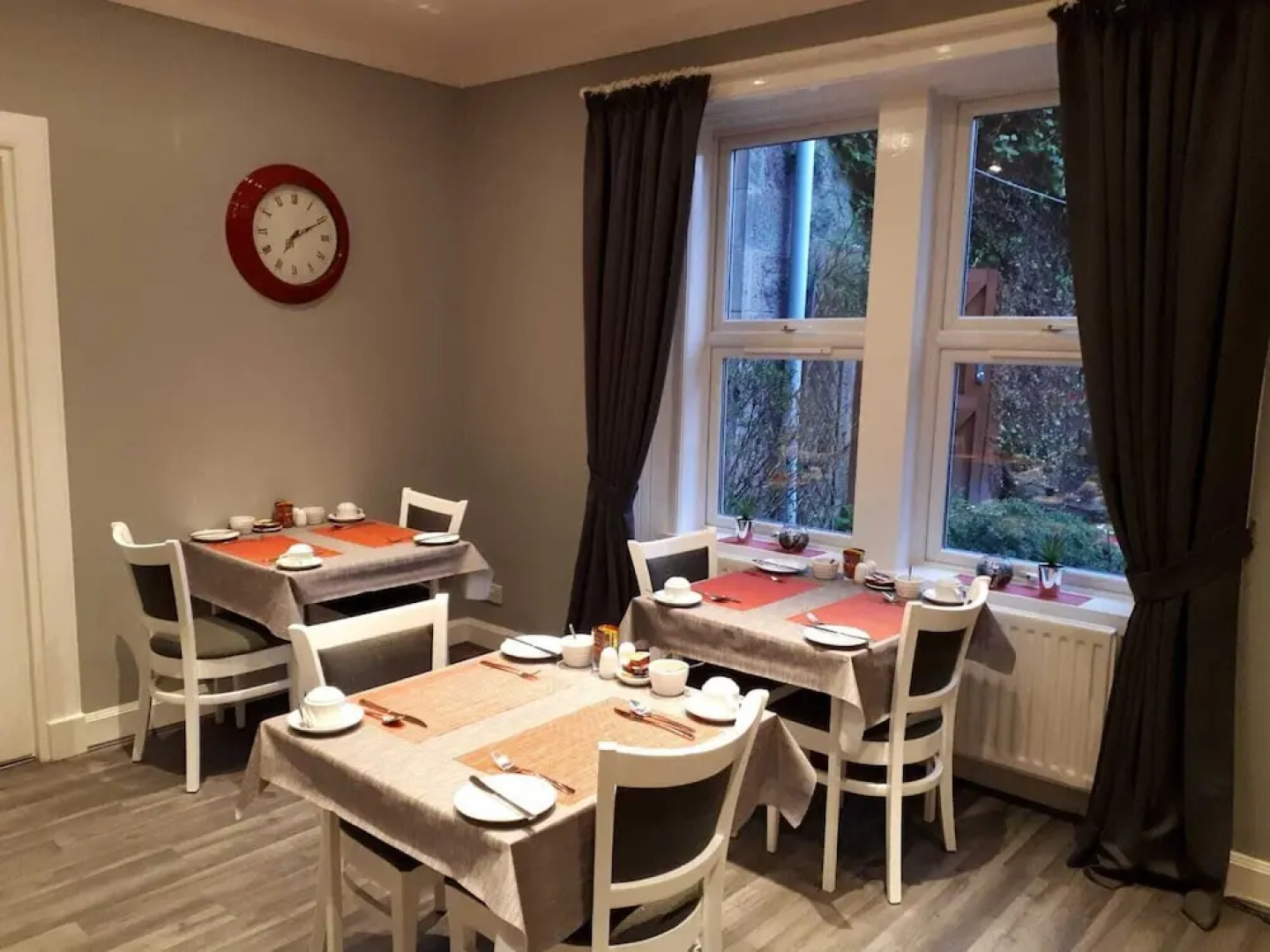 Rowanlea Guest House