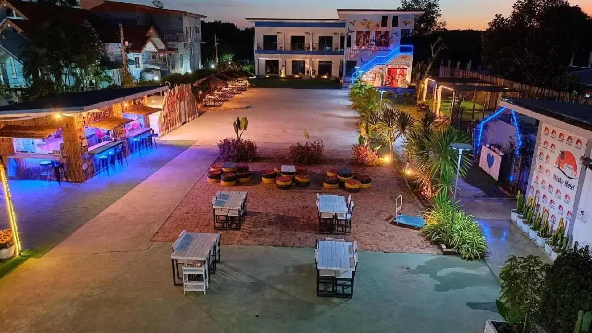 Wixky hotel