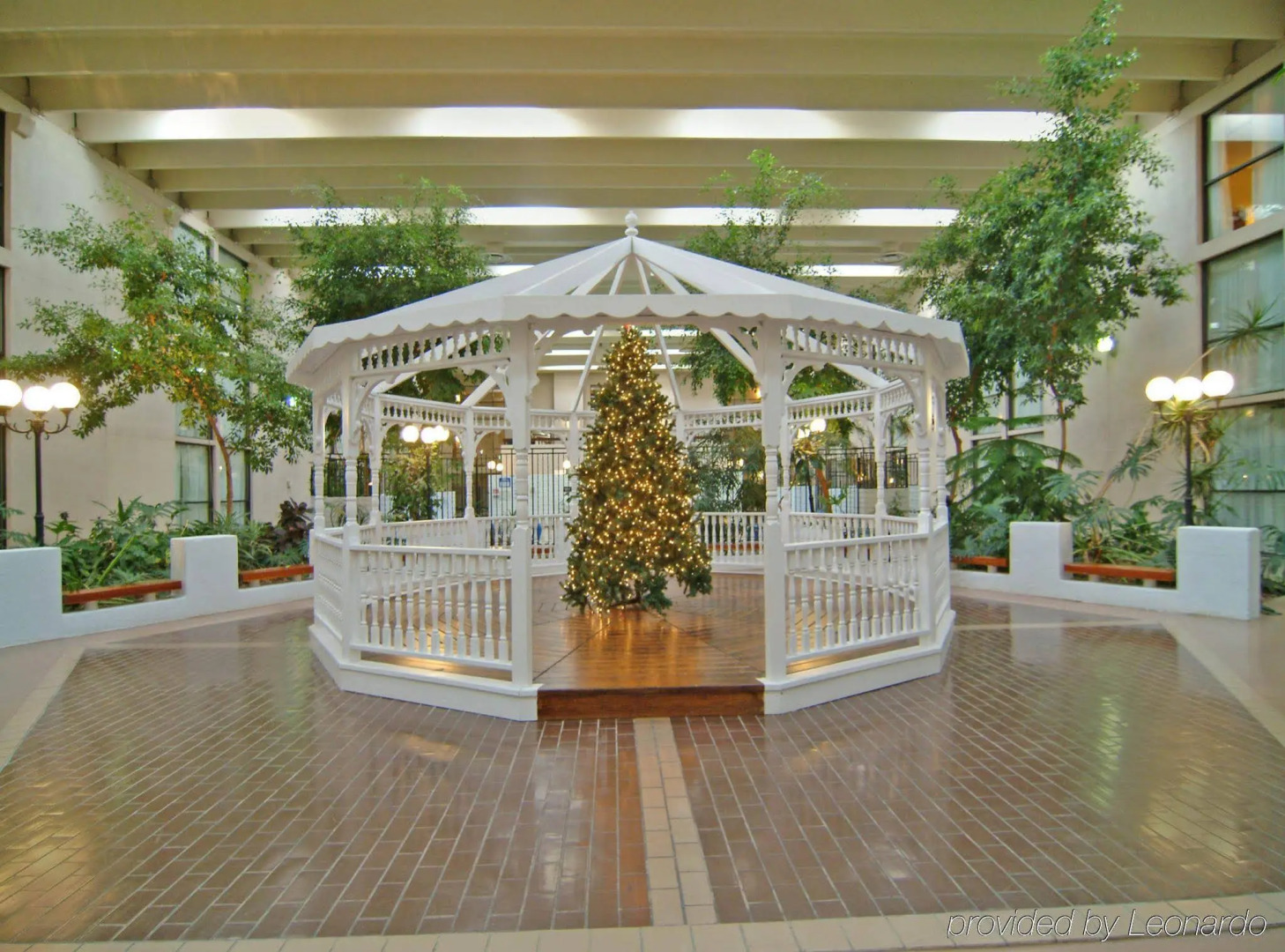 Red Lion Hotel Farmington