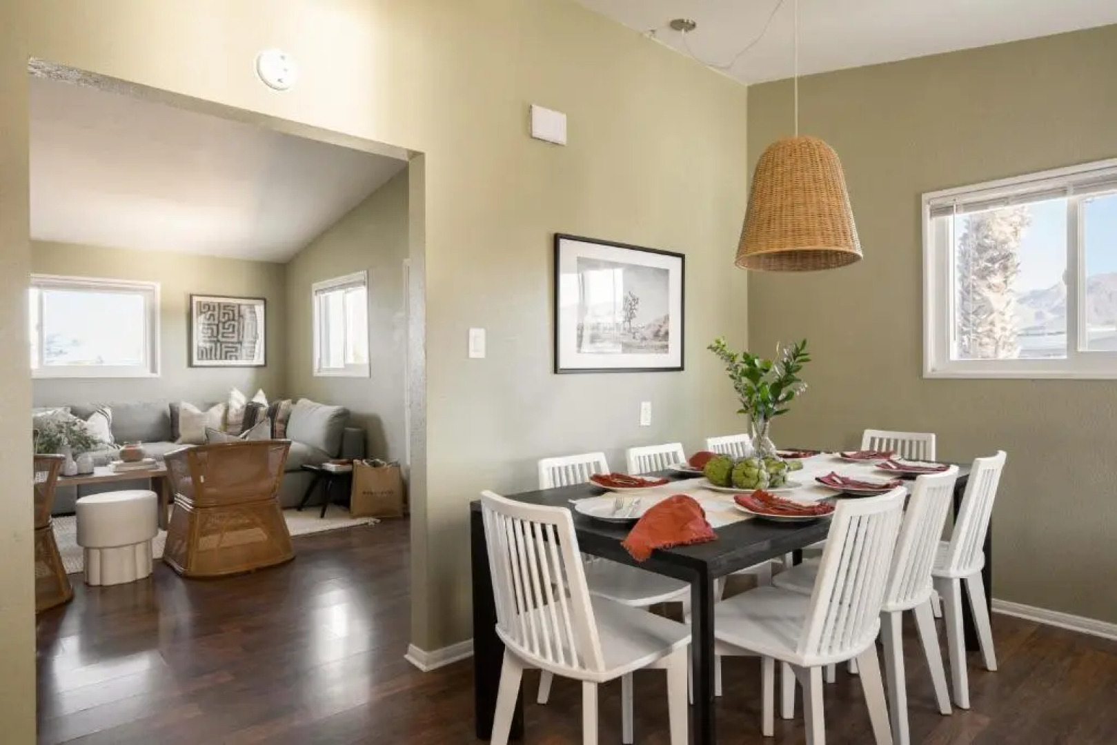 Lovegrass by Avantstay Desert Haven w/ Stunning Patio w/ Ping Pong!