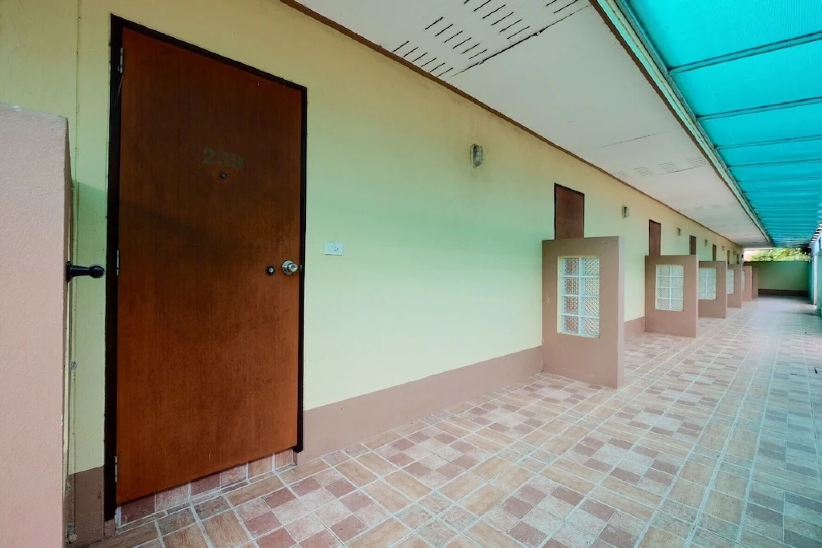 Prakaithong Hotel Phang Khon