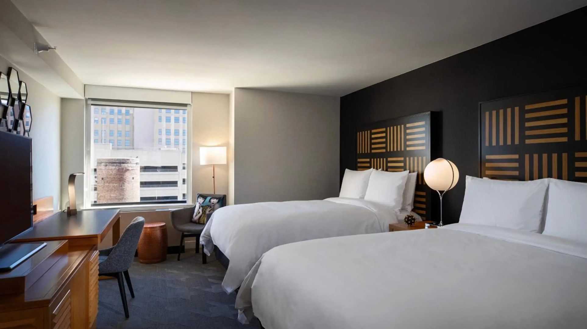 Renaissance Des Moines Savery Hotel