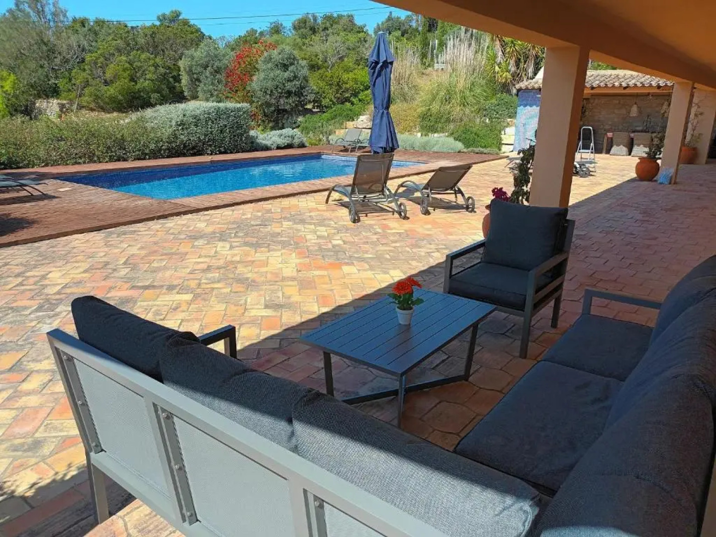 Casa de Apra by Portucasa