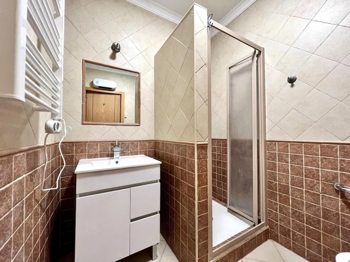 Loul Central House by Homing