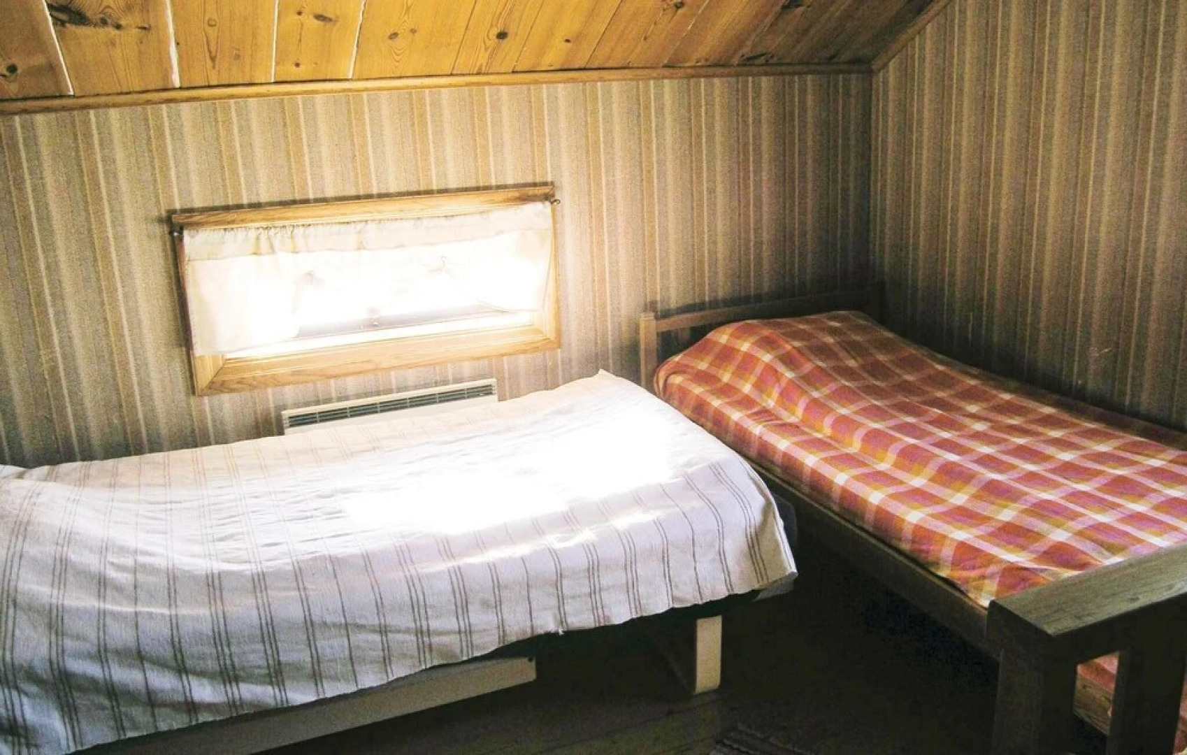 Nice Home in Hestra With 2 Bedrooms