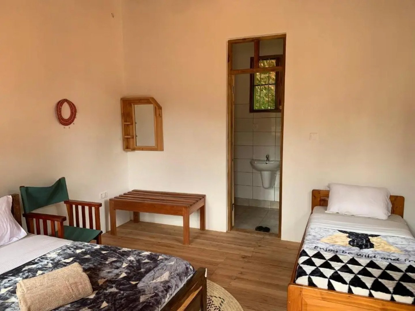 David Crater Homestay