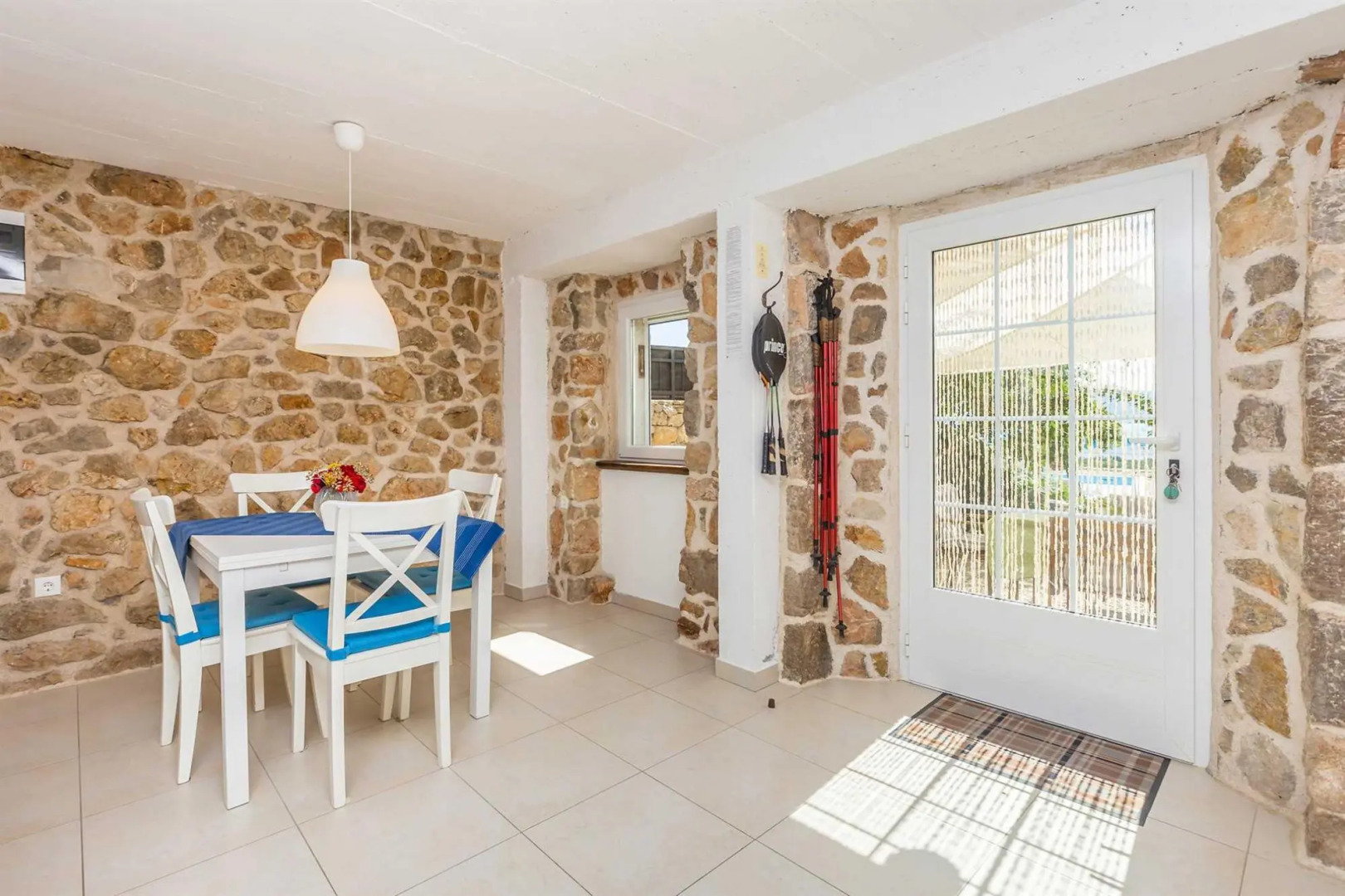 Holiday House Lara 04401