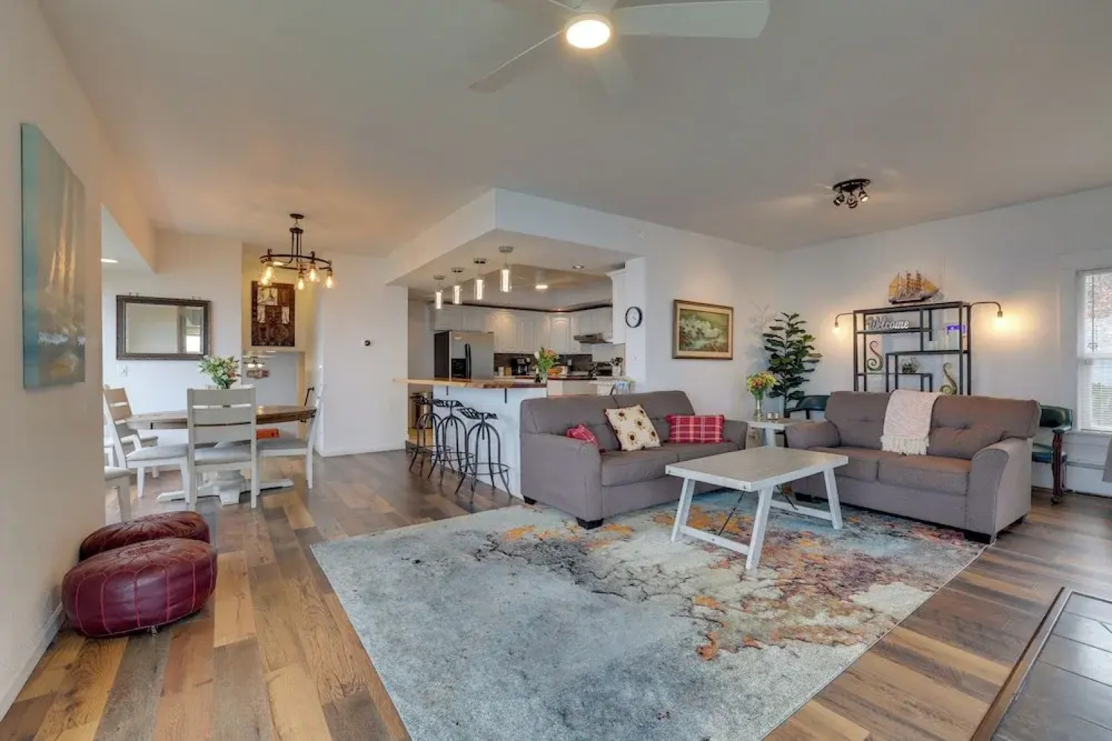 Chic Port Angeles Home w/ Oceanfront Balcony!
