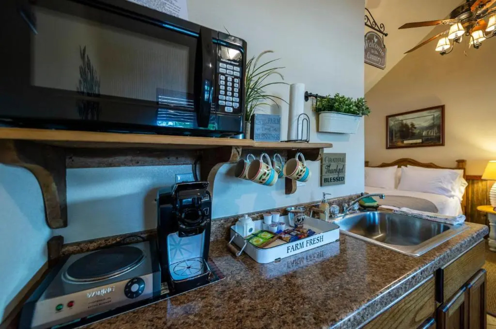 Pet Friendly Cabin 4 - 15 Minutes From Magnolia and Baylor