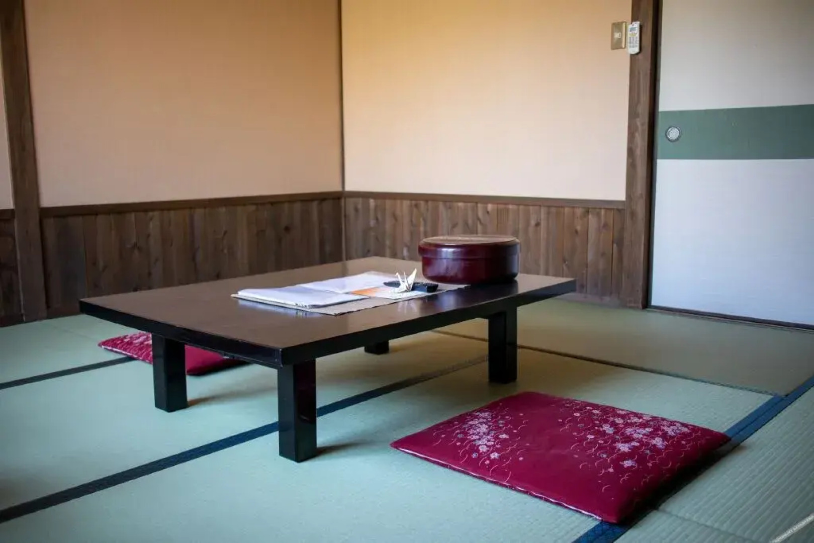Takaraya Ryokan