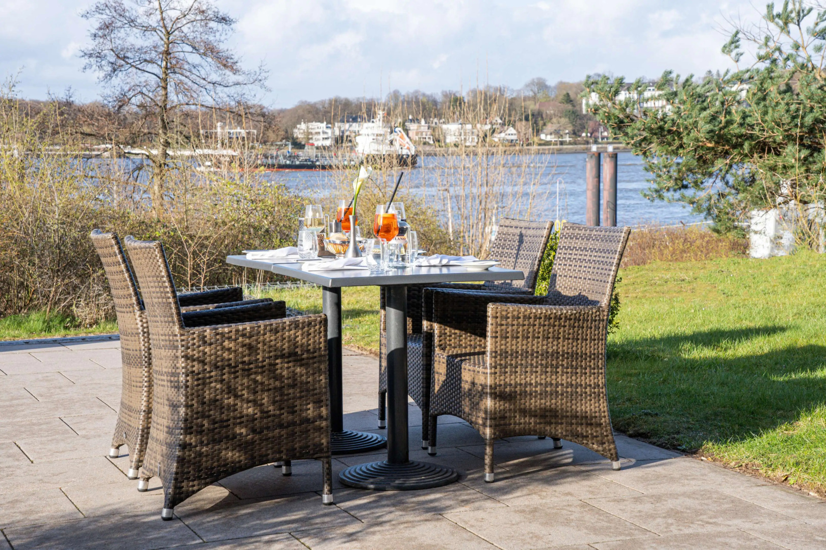 Elaya Hotel Hamburg Finkenwerder