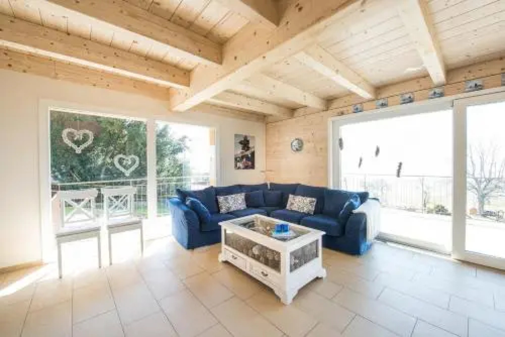 Bed & Breakfast Swiss Seasons