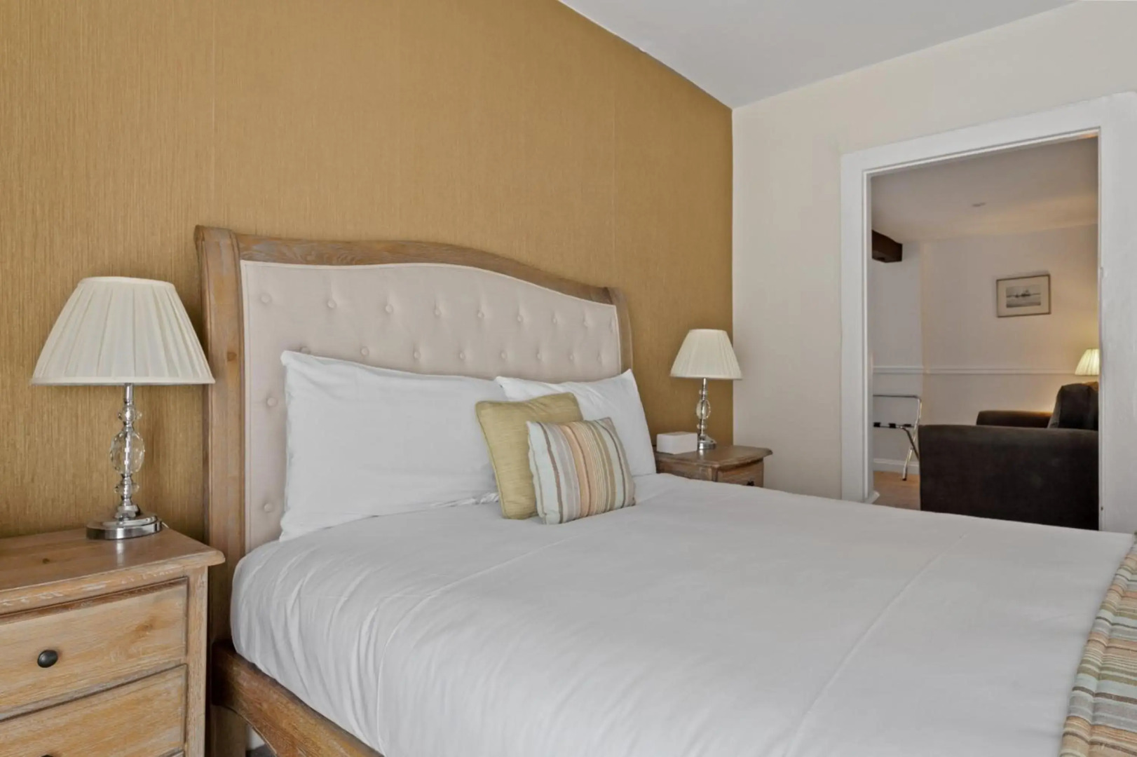 Sleeping Bear Hotel Dorchester