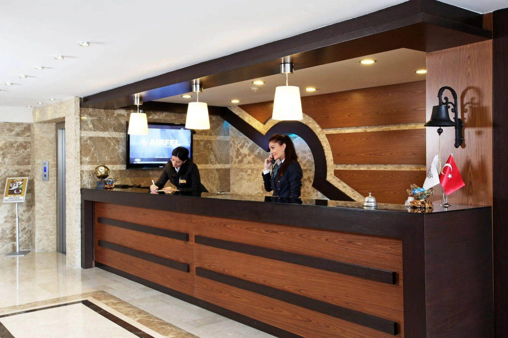 Arya Hotel Business Deluxe