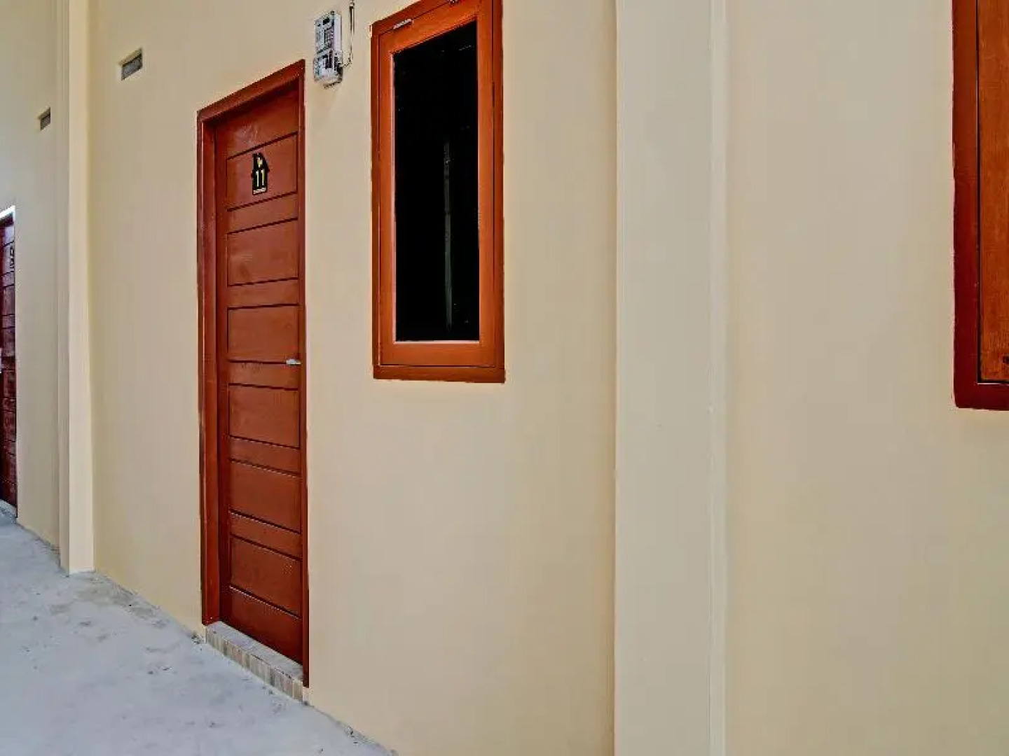 Oyo 91835 Djasur Kost