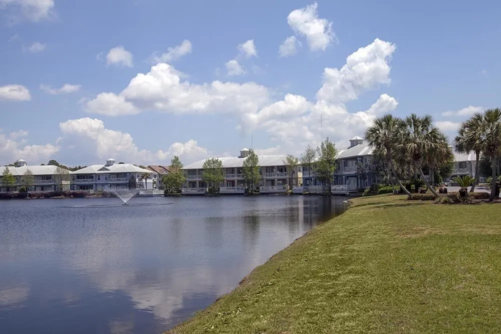 Crystal Cove at Sandestin by Panhandle Getaways