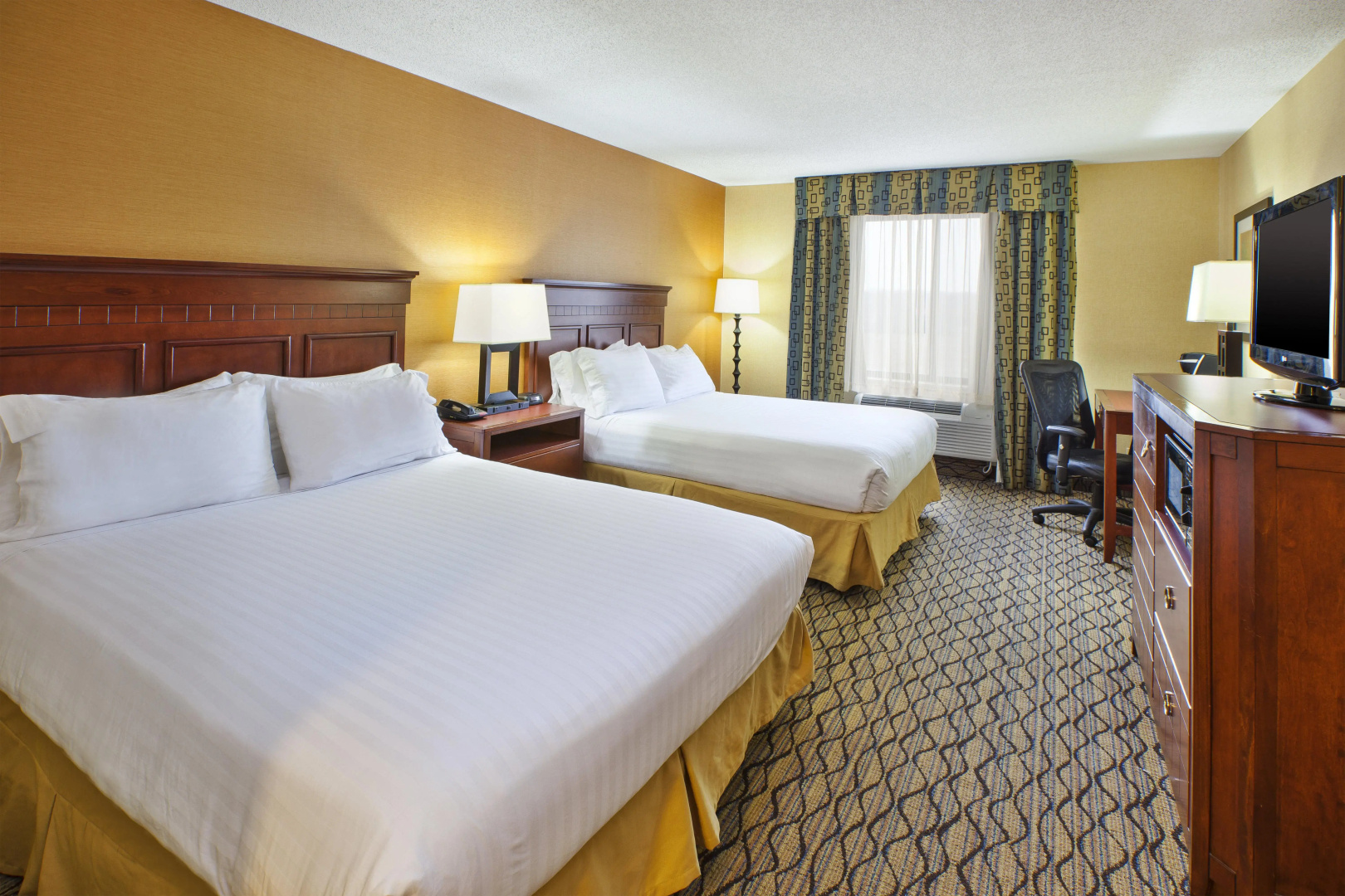Holiday Inn Express Hotel & Suites Belleville by IHG