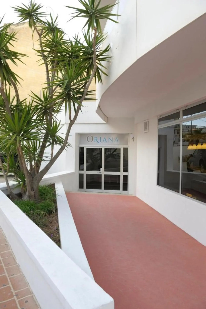 Oriana Hotel