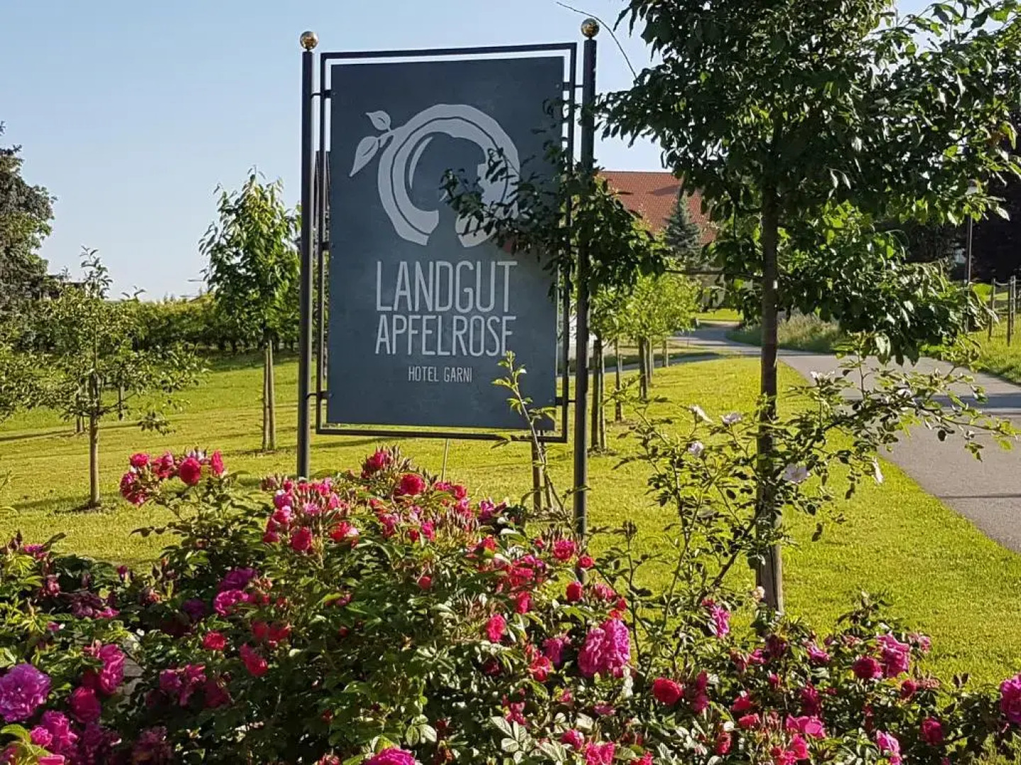 Landgut Apfelrose
