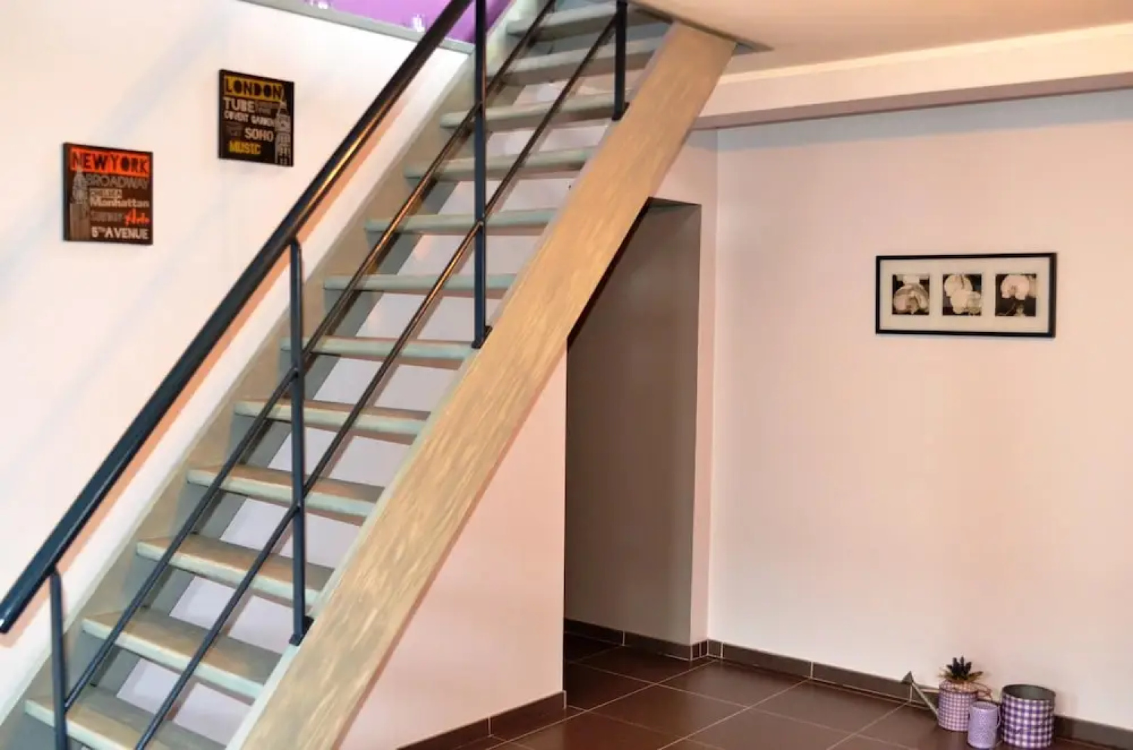 House With 3 Bedrooms in Florenville, With Enclosed Garden and Wifi