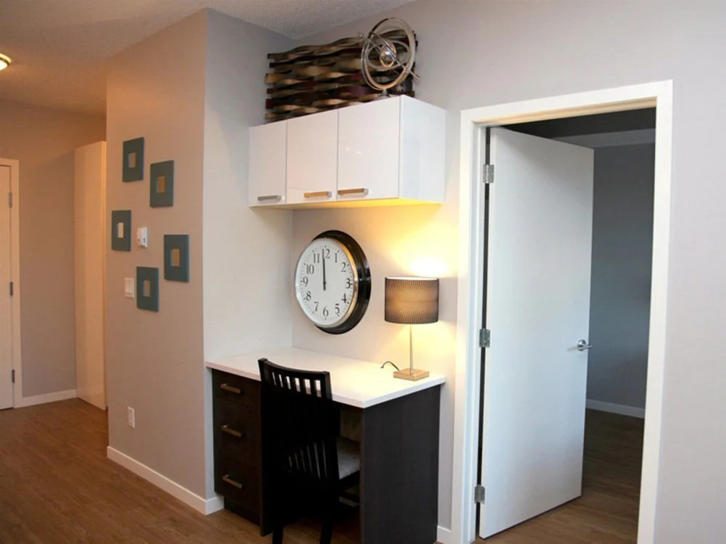 O hotel suites Airdrie Copperstone