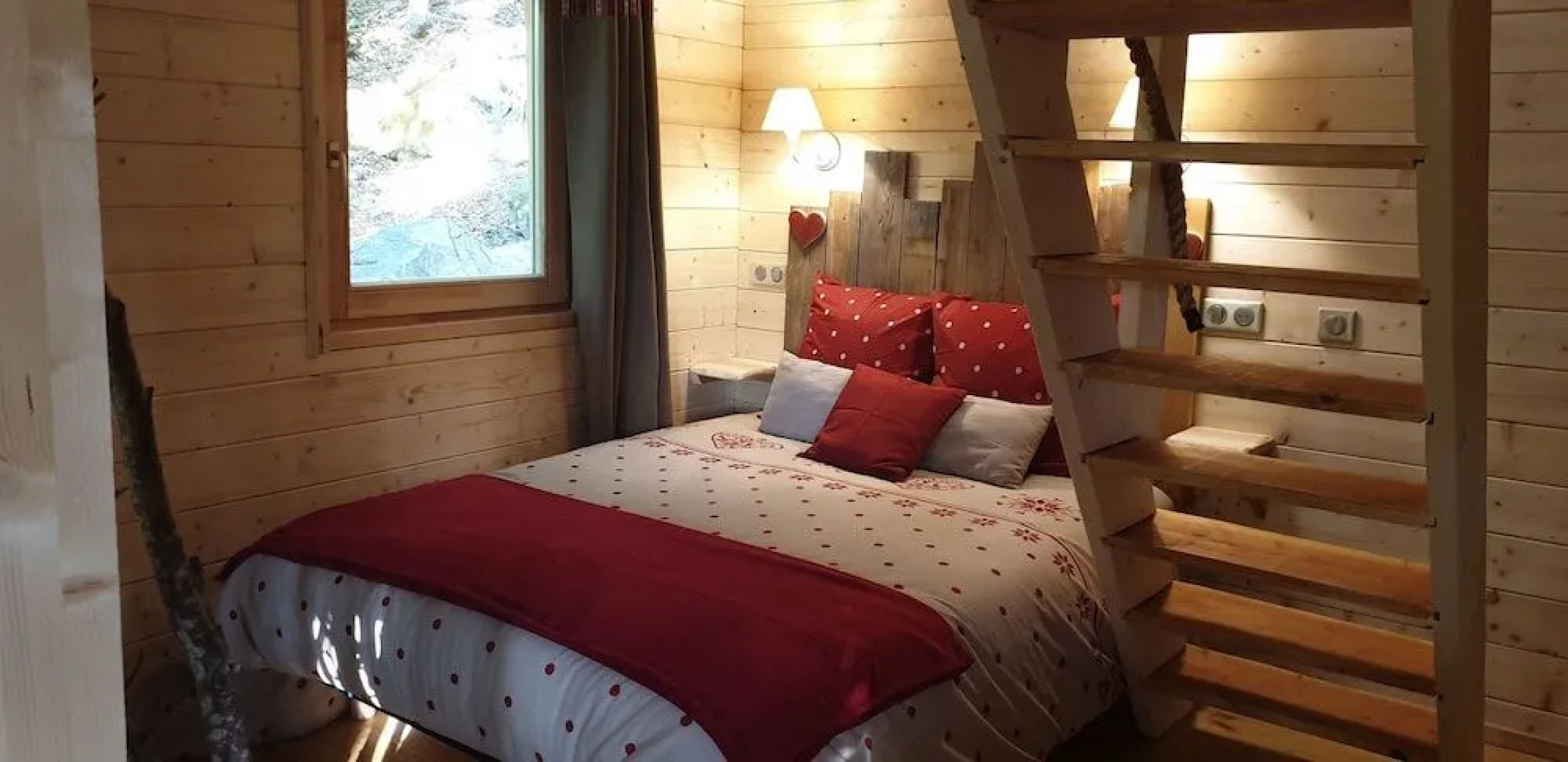 Les Cabanes Enchantées