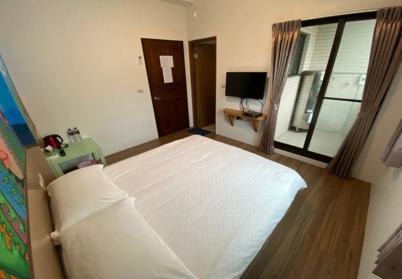 Sunny Bed and Breakfast