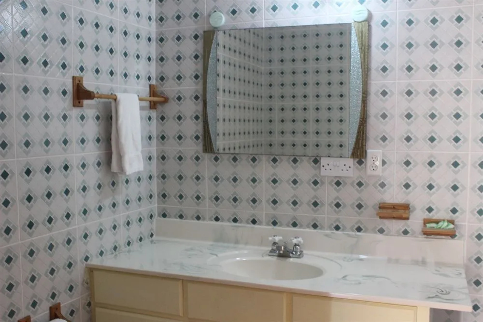 Murray Heights Hotel