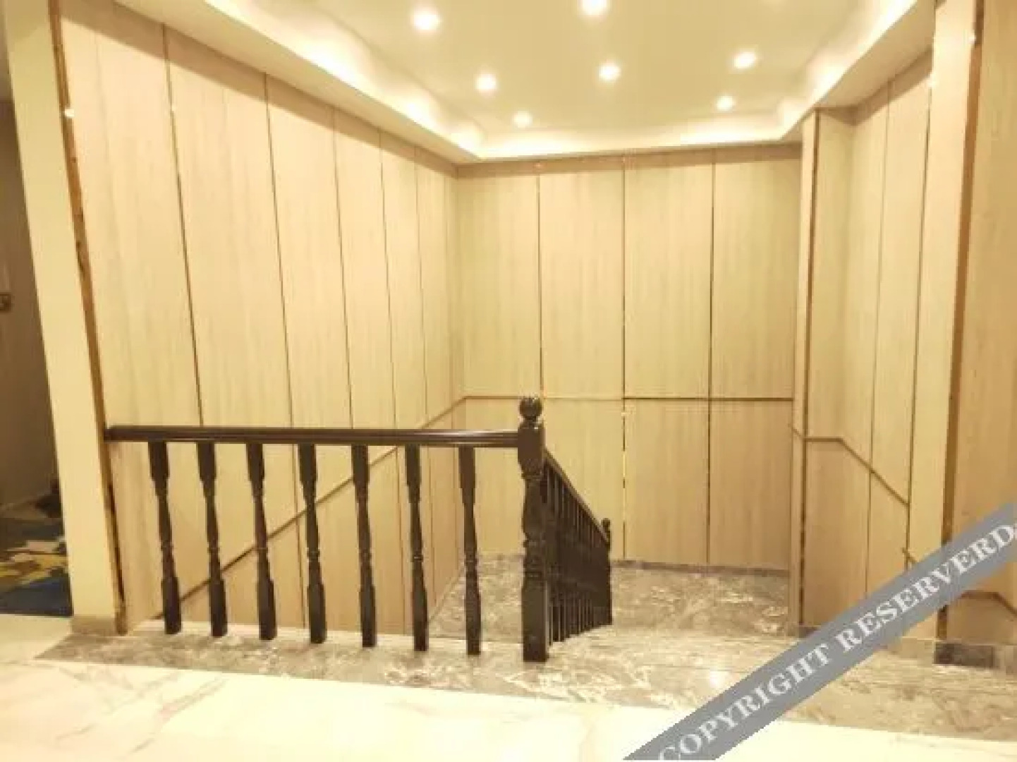 Yiding Hotel (Linshui Afuer Chain Store)