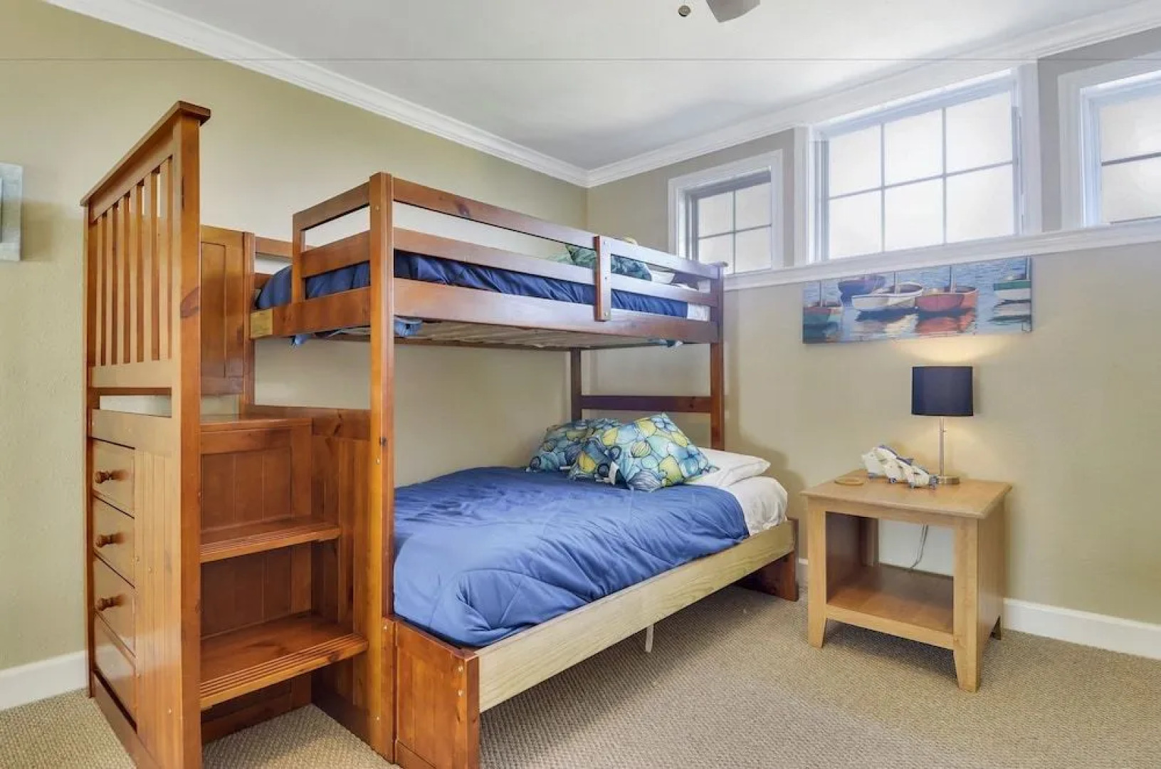 The Regal Seagull by RedAwning