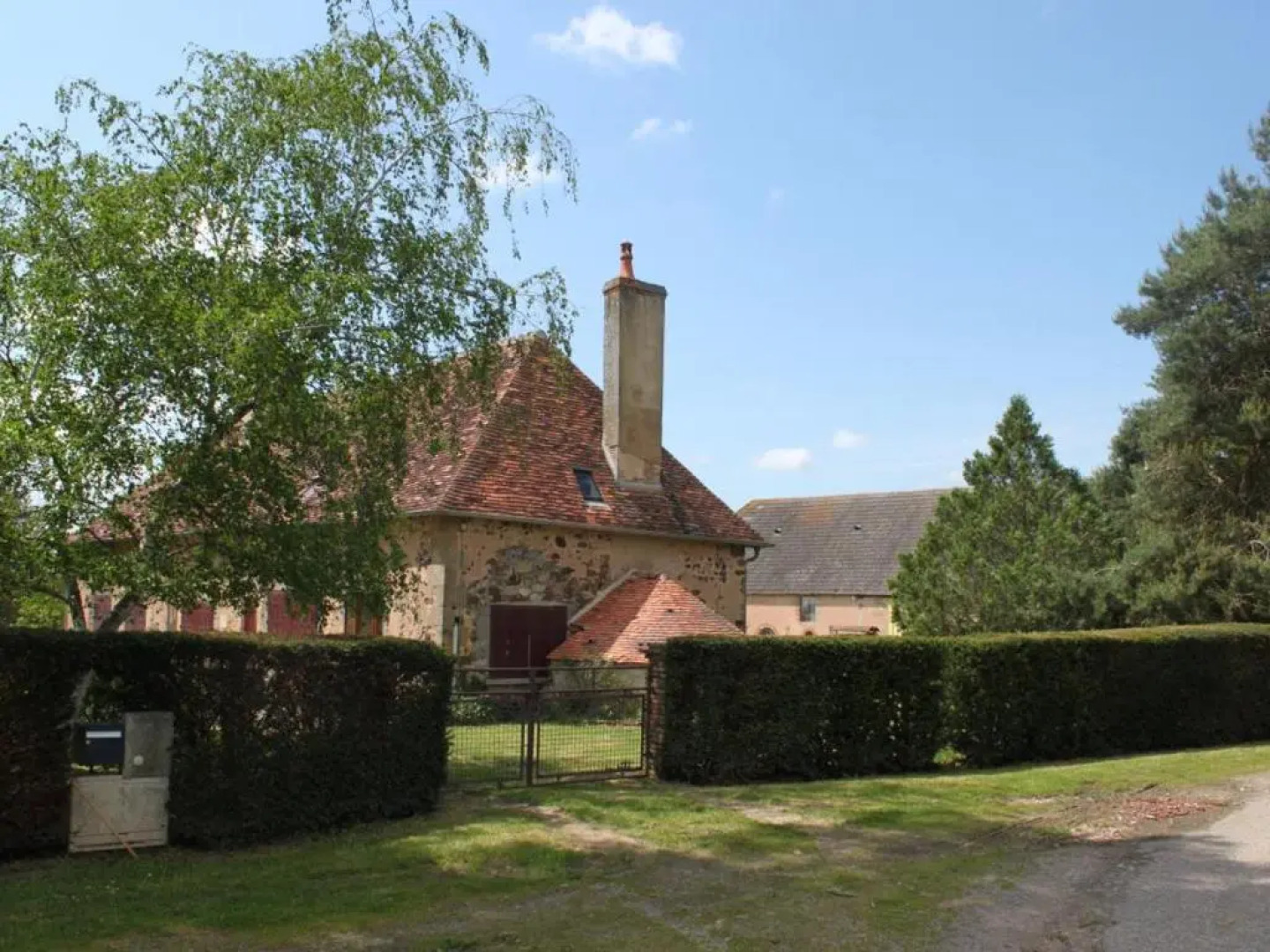 Gîte Ygrande, 4 pièces, 6 personnes - FR-1-489-148