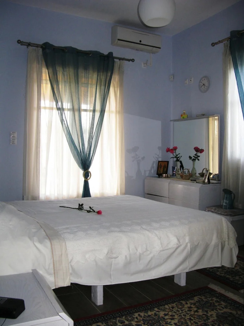 Navarino - A Breath Away From The Beach